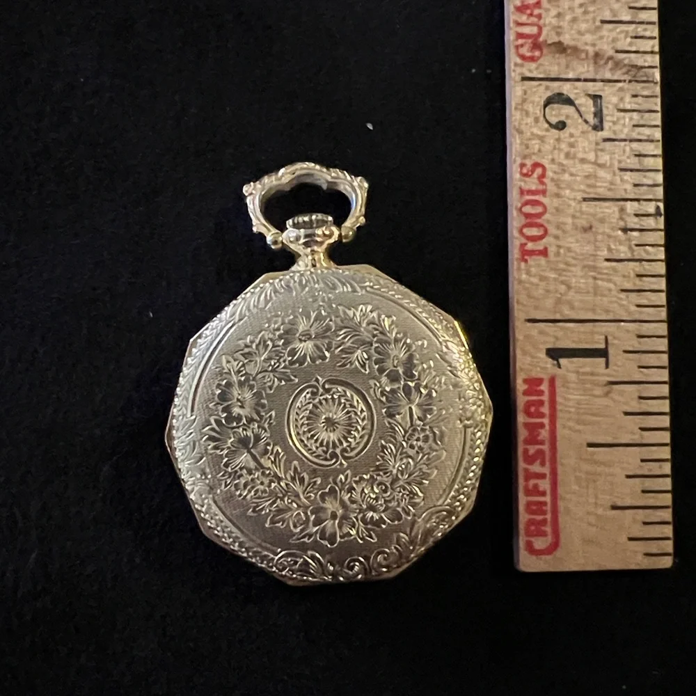 Vintage Ladies Sheffield Gold Black Swiss Made Pendant Pocket Watch Floral Case